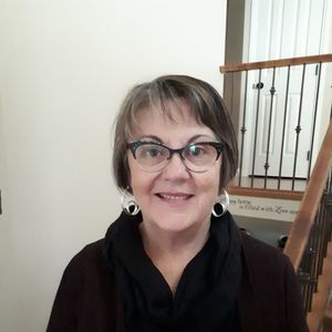 Meet your Posher, Lori